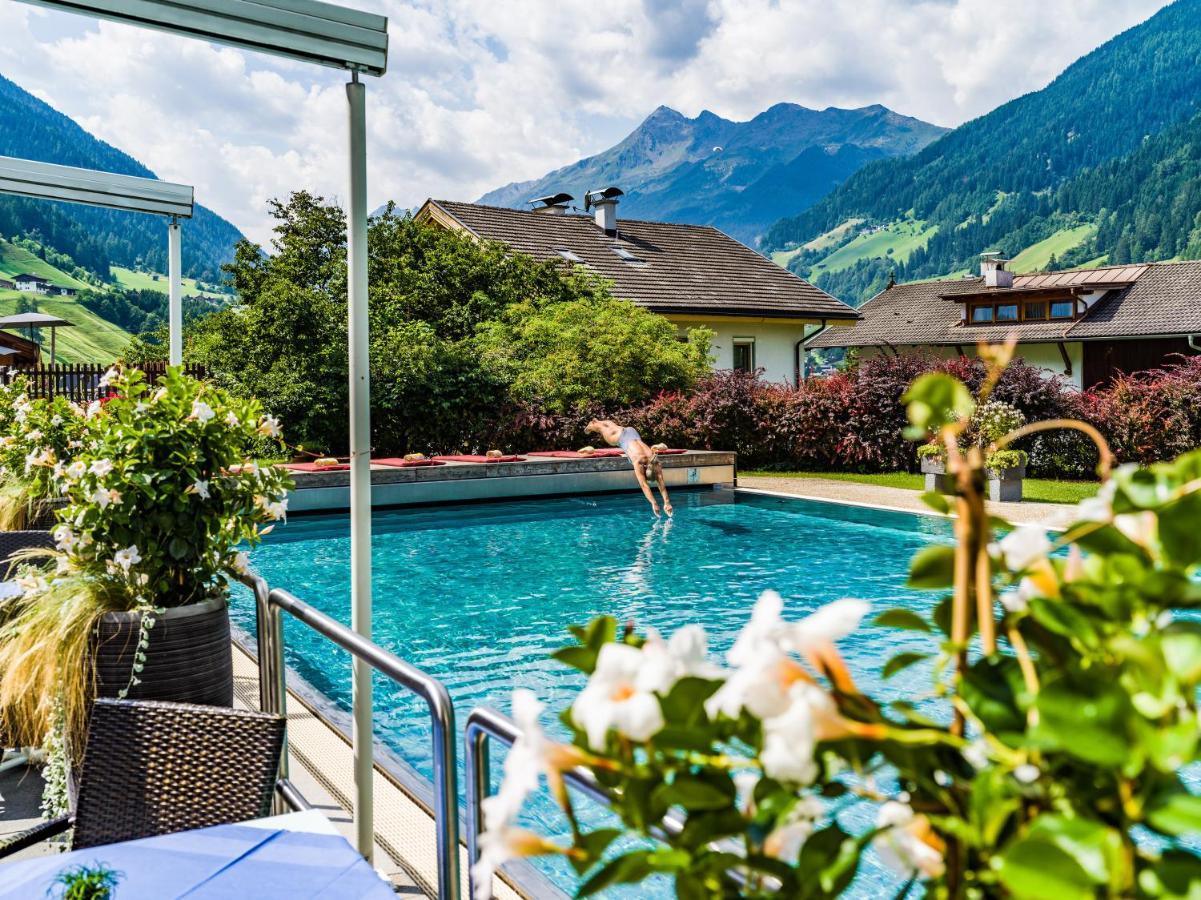 Happy Stubai Hotell Neustift im Stubaital Eksteriør bilde