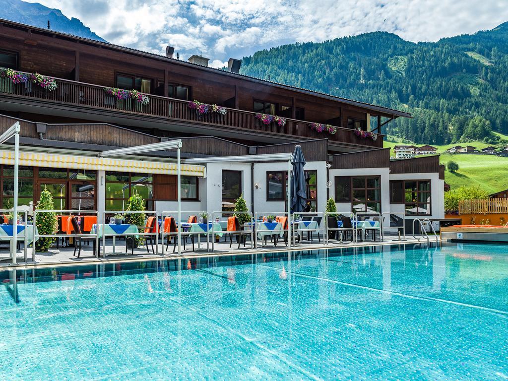Happy Stubai Hotell Neustift im Stubaital Eksteriør bilde